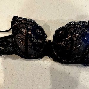Vanity Fair 34c black bra